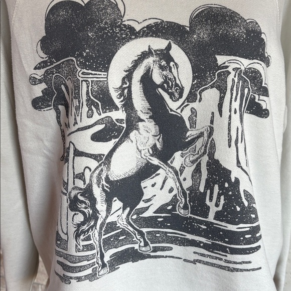 Zutter white cropped horse rearing graphic sweatshirt saguaro long sleeve - Picture 2 of 16